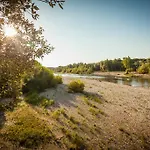 Camping La Sousta**** مكان تخييم