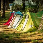 Camping La Sousta**** 4* ريمولين