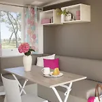 Camping La Sousta**** ريمولين