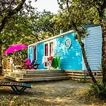 Camping La Sousta**** مكان تخييم ريمولين