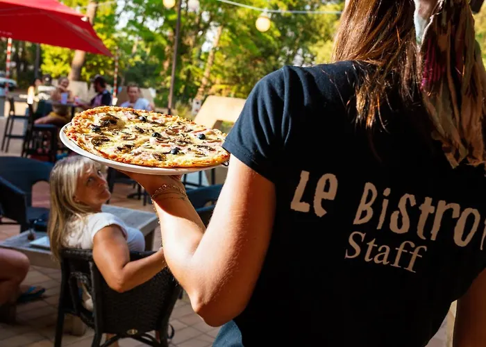 La Sousta**** Кемпинг Ремулен